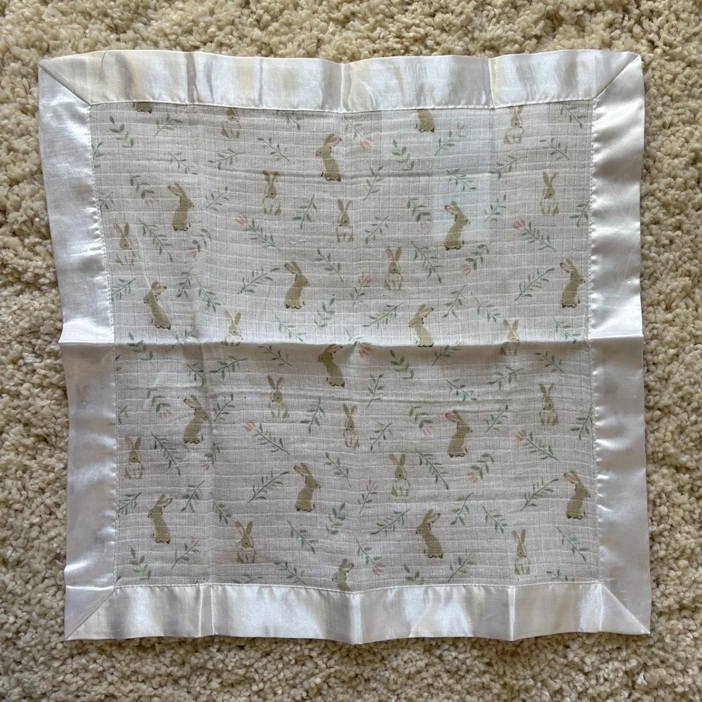 Aden + Anais Essentials Classic Lovey, Cotton Muslin Bunny Burp Cloth New Unused